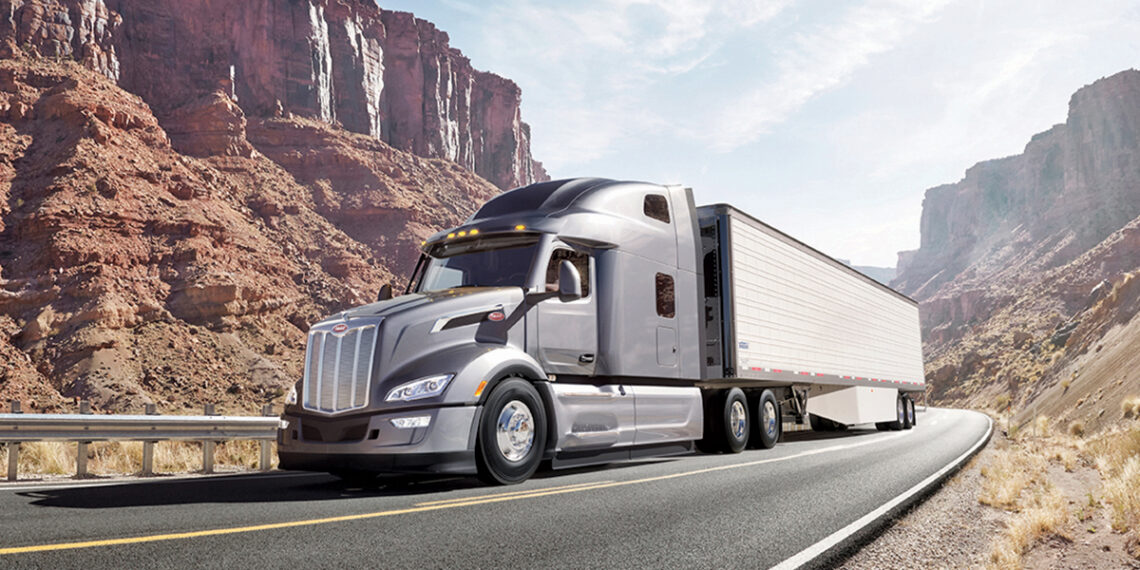 Peterbilt Model 579 Silver class 8 truck