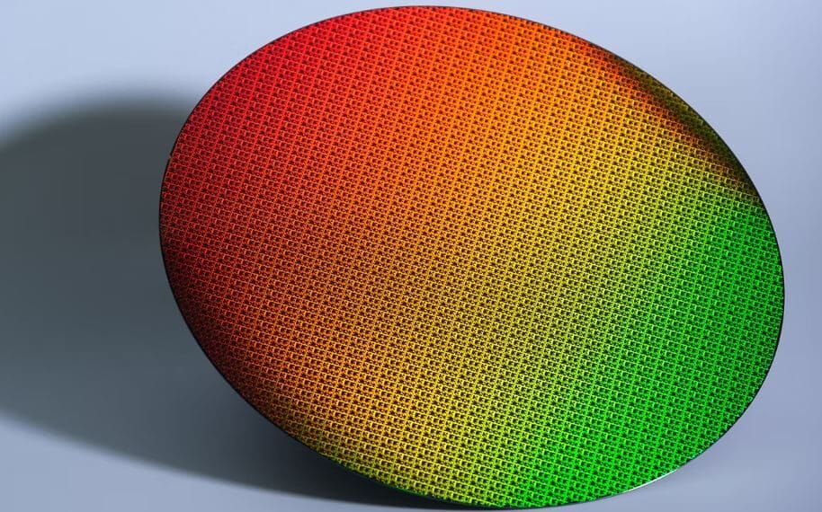 Intel 18A Wafer1.JPG
