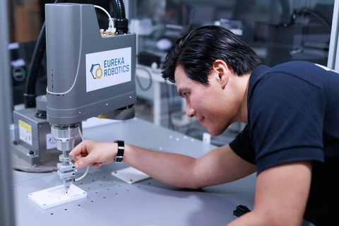 Eureka_Robotics_-Prof_Pham