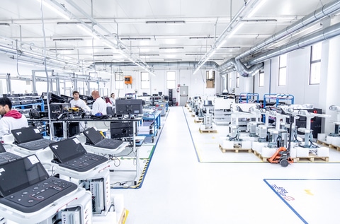 MB_Elettronica_shop_floor