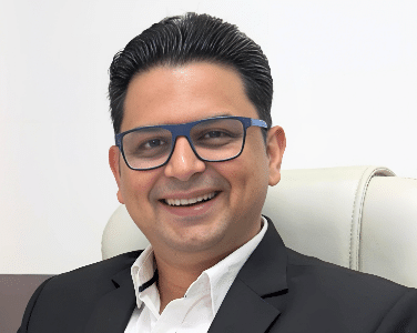 Dr. Ramya Chatterjee (CEO, Solitaire Brand Business)