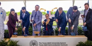 Governor Abott Inaugurating TAMU