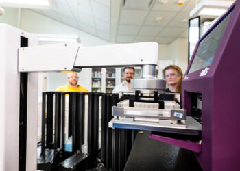 Argonne scientists are exploring using a series of interoperable robots