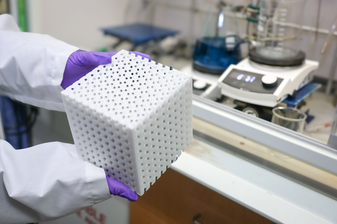 Supra_Cartridge_in_Lab.jpg