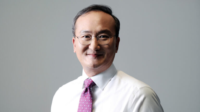 Seok-Hee Lee, executive vice president of Intel Foundry
