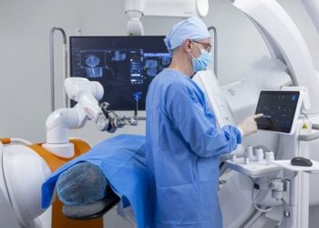 Epione_with_Touchpanel_GE_HealthCare